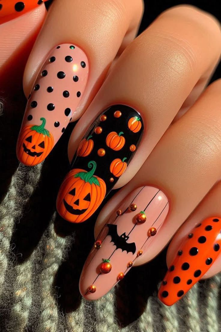 29 Halloween Nails That Are More Chic Than Scary 23 29 Halloween Nails That Are More Chic Than Scary