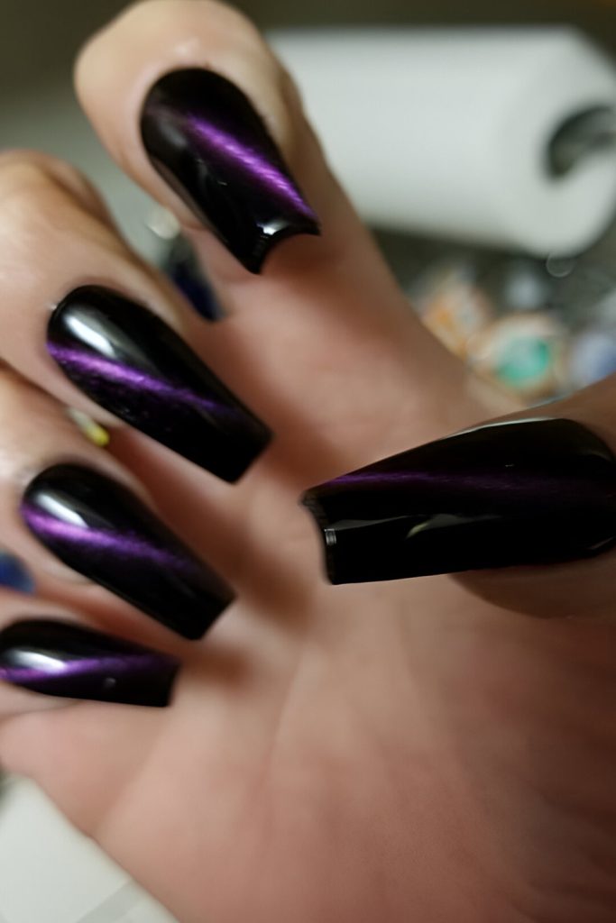 30 Cute & Playful Halloween Nail Art Designs to Try This Season