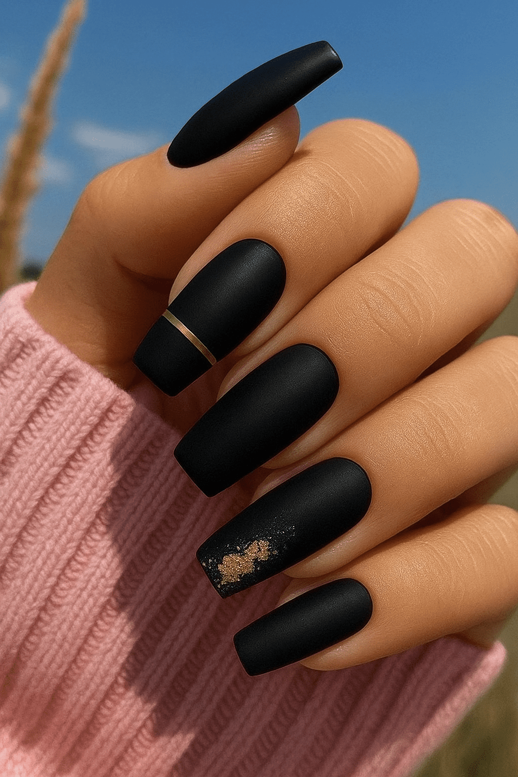 27 Elegant Black Christmas Nail Ideas for a Classy Holiday Look