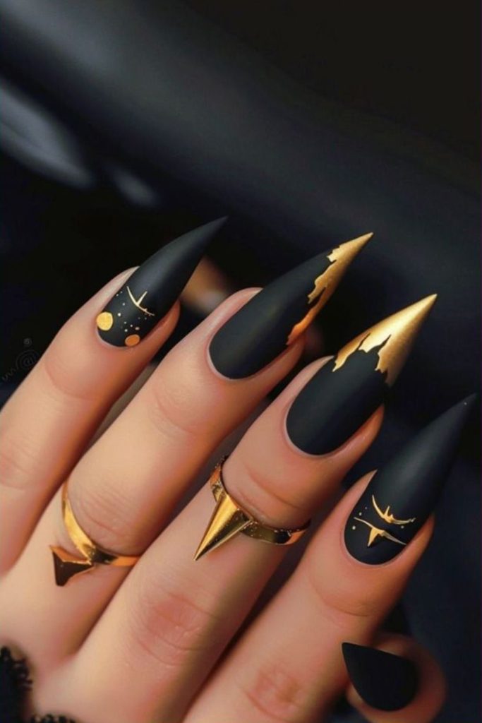 30 Cute & Playful Halloween Nail Art Designs to Try This Season