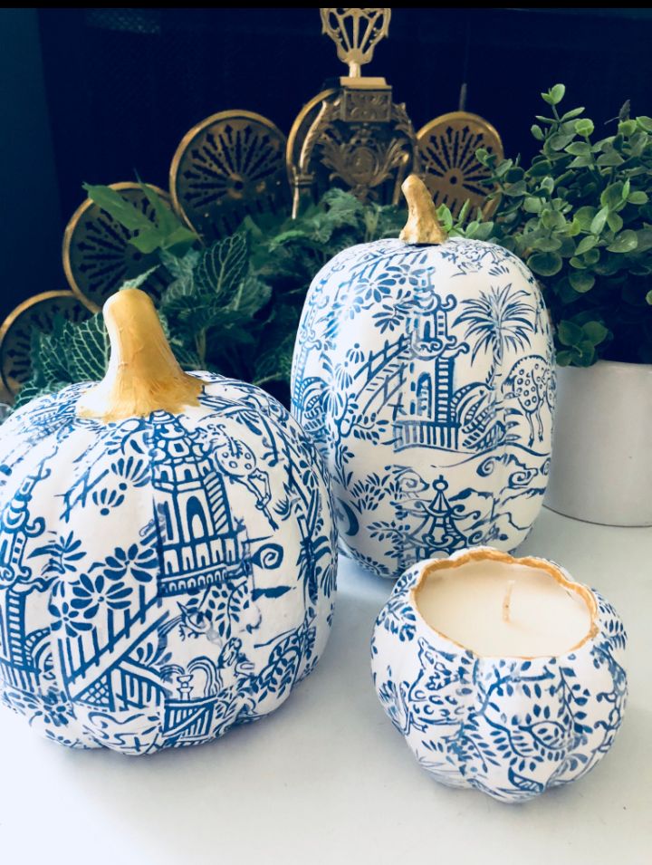 30+ Stylish Pumpkin Painting Ideas for Thanksgiving Decor