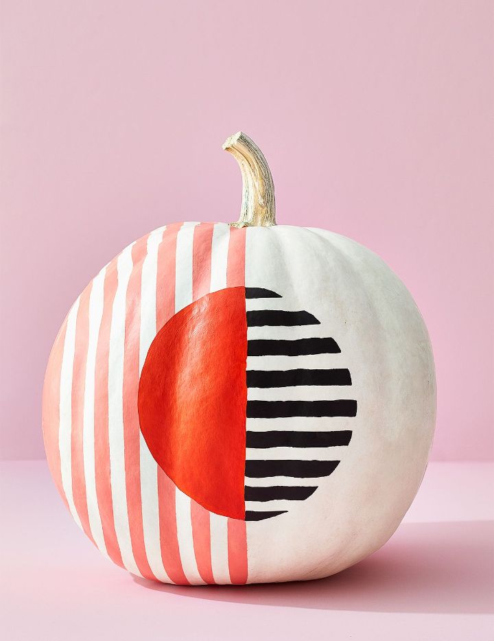 Christmas Pumpkin Painting Ideas: 25+ Stylish Ways to Give Your Pumpkins a Holiday Glow