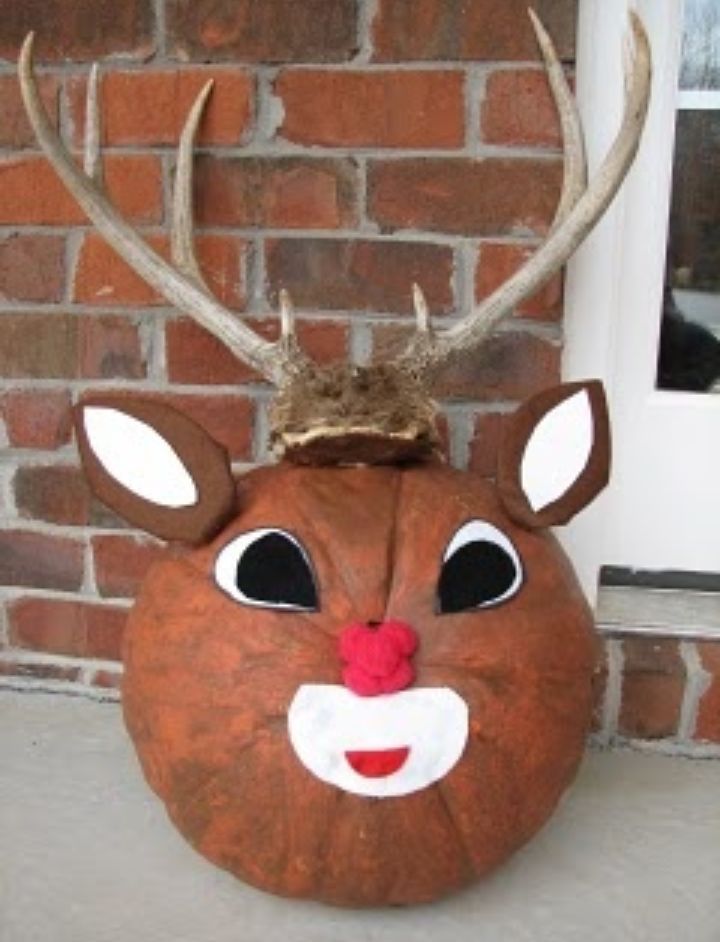 Christmas Pumpkin Painting Ideas: 25+ Stylish Ways to Give Your Pumpkins a Holiday Glow