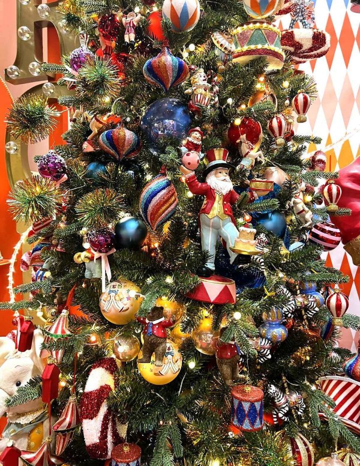 20 Gorgeous Christmas Decorations to Make Your 2025 Home Merry & Bright
