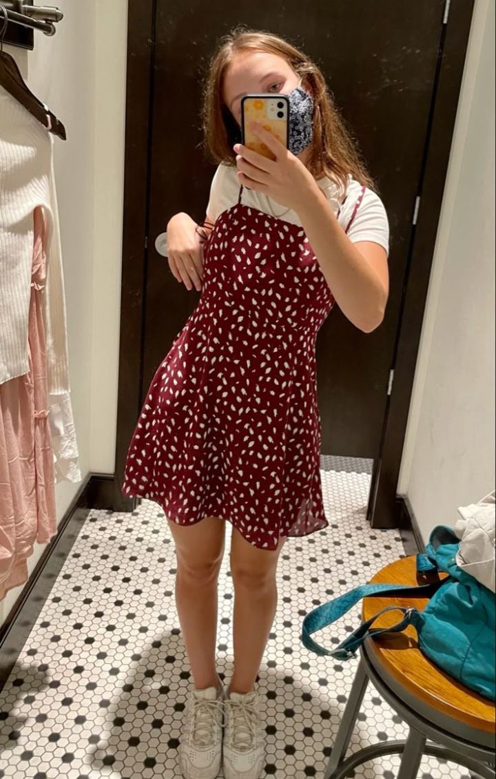 Short Floral Mini Dress Outfit Ideas for Every Occasion