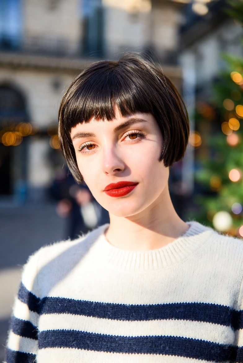 Christmas Hairstyles for Short Hair: 25+ Festive & Chic Ideas