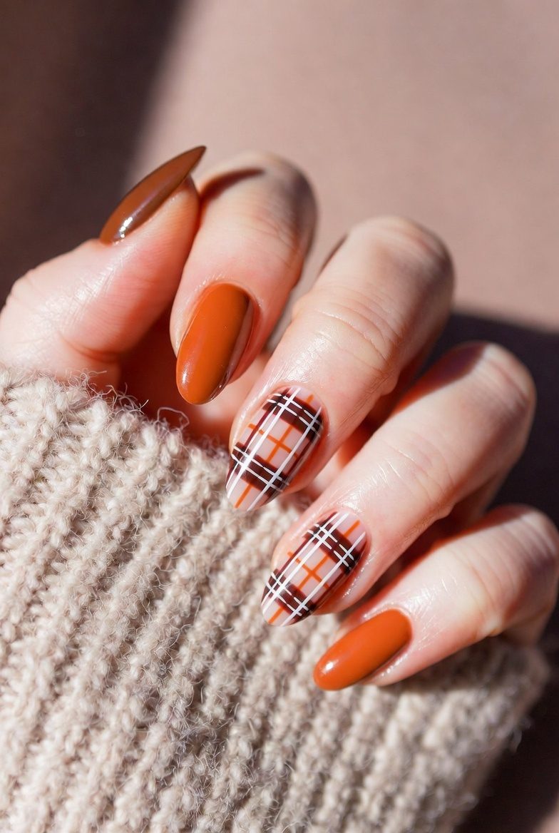 22 Dreamy Fall Nail Designs to Try This Season