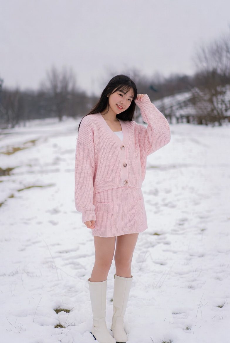 Winter Outfits for Teenage Girls: 22 Trendy & Cozy Outfit Ideas