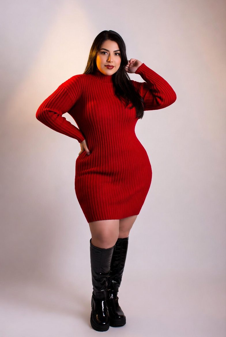21 Valentine’s Day Dress Ideas for Curvy Women: Romantic & Flattering Looks