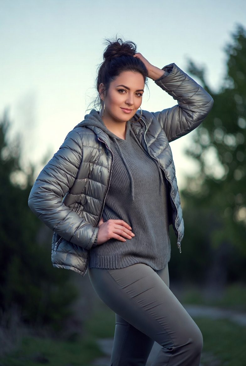 Puffer Jacket Outfit Ideas: 23 Stylish Ways to Wear Your Puffer This Season