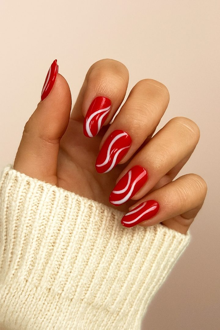 Romantic Red Nails: 19 Beautiful Ideas for a Soft, Feminine, and Stylish Look
