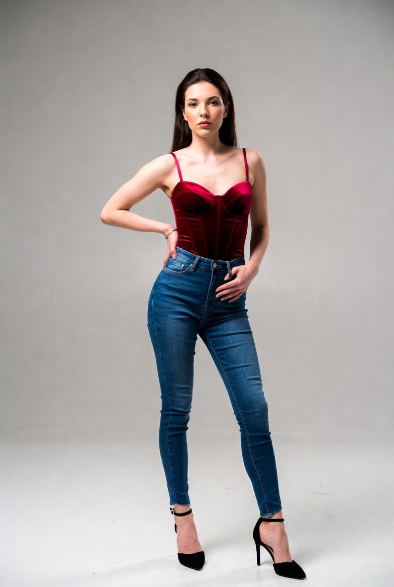 28 Night-Out Tops That Look Amazing With Jeans or Skirts