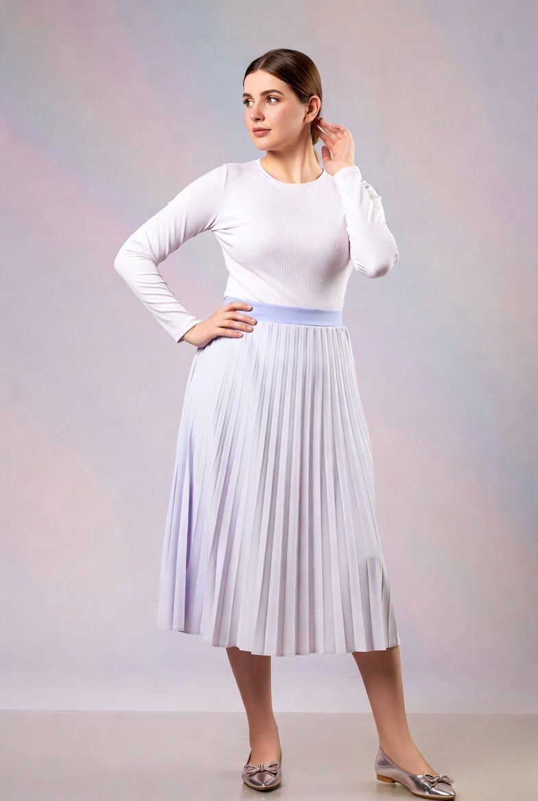 18 Chic Outfits That Look Amazing With Flats (No Heels Needed)