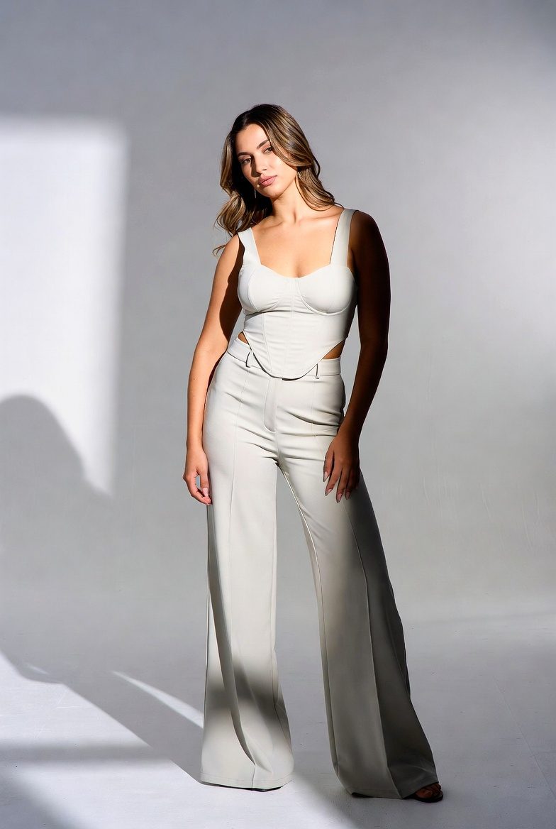 25 Stunning Party Outfit Ideas for Women
