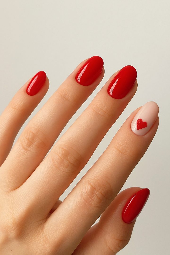 18 Simple Red and White Valentine Nail Designs That Are Sweet & Stylish