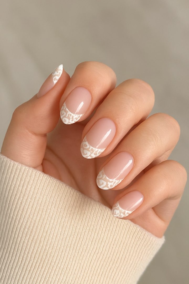 15 Cute Valentine’s Nails That Are Trending Now