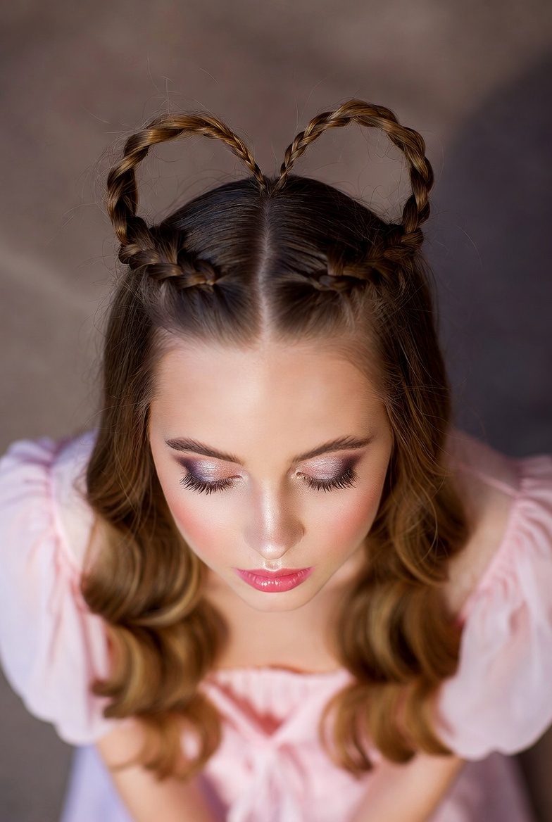 18 Boho Half-Up Valentine's Hair Ideas You'll Fall For