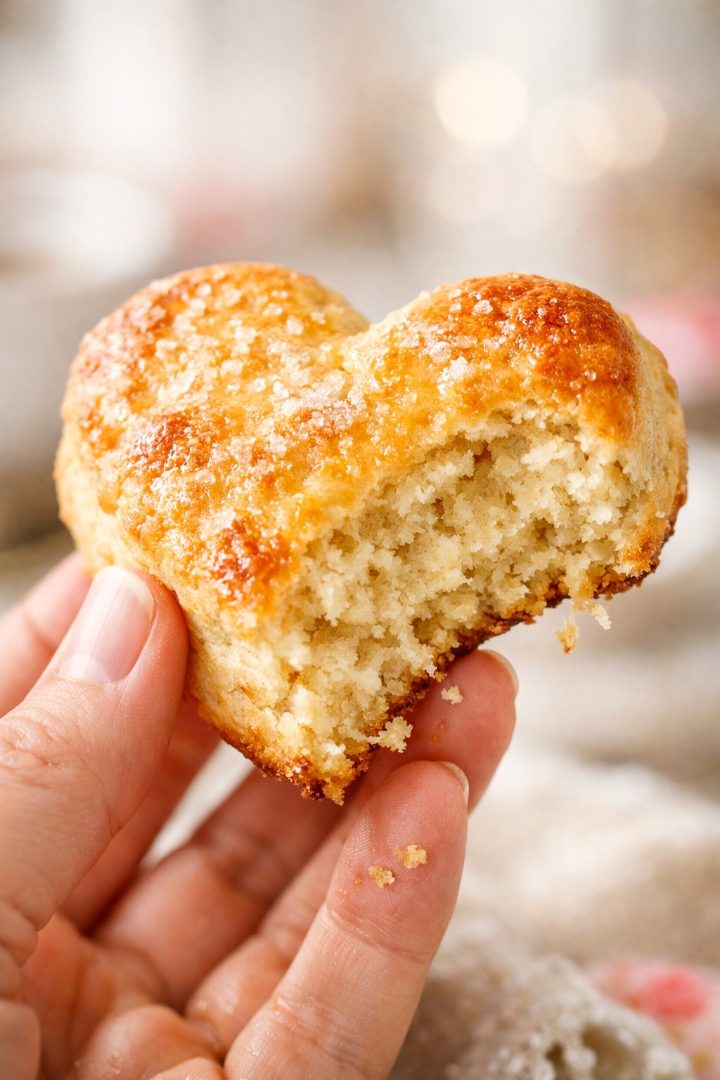 How to make heart shaped scones