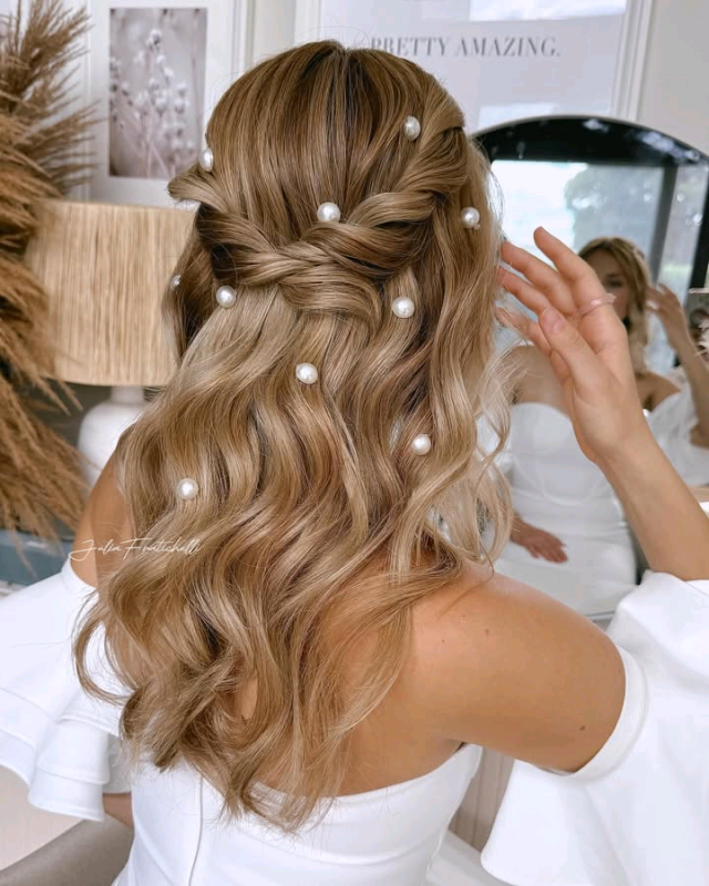 20 Bridal Hairstyle Ideas for 2025 Every Bride Will Love