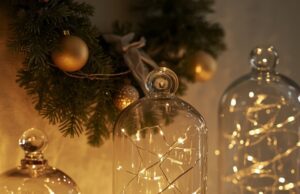 25 Budget-Friendly Christmas Decor Ideas That Look Expensive 25 Budget-Friendly Christmas Decor Ideas Tha Cover